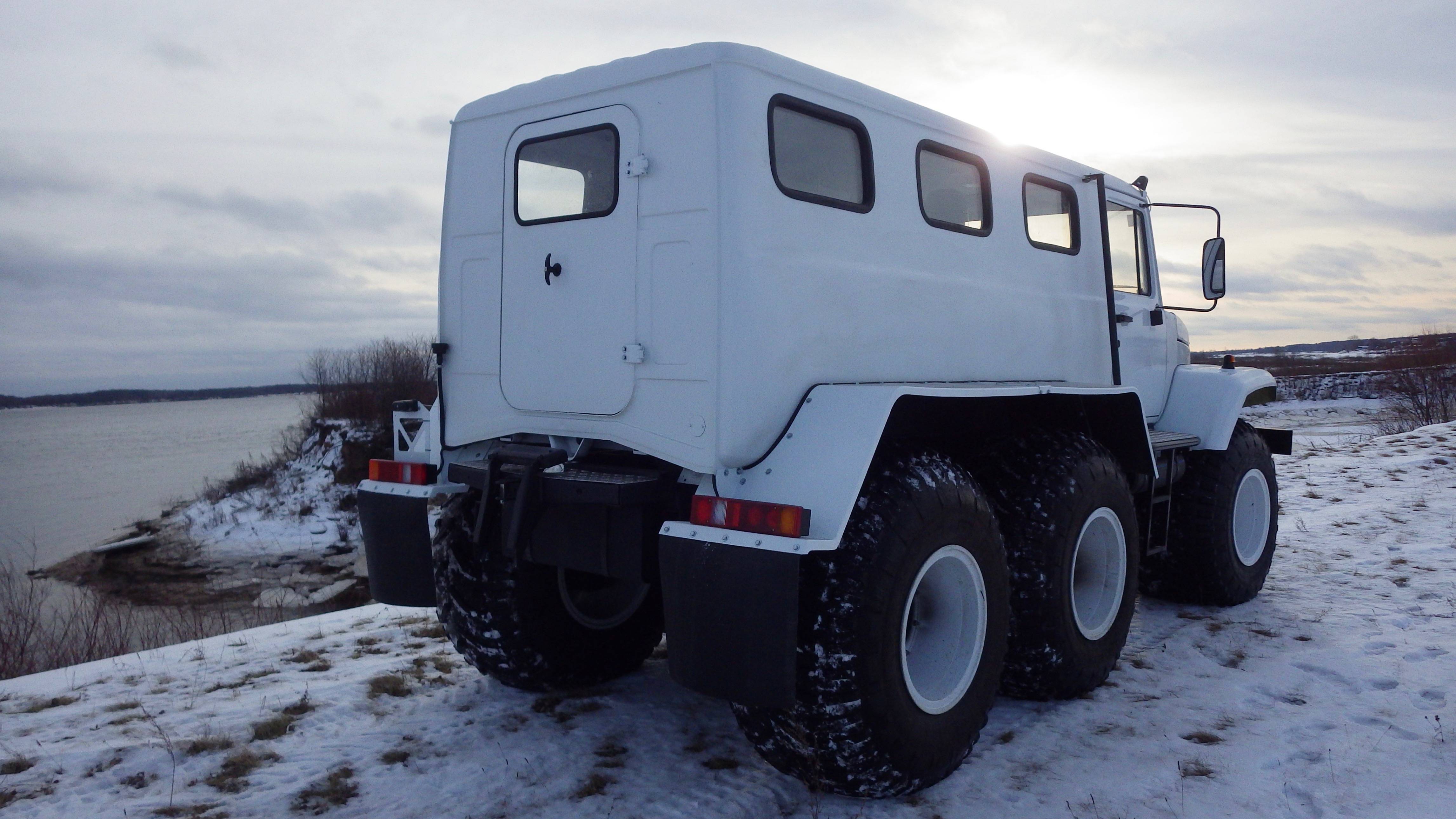 Омск, Лесная Охрана, март 2020 г. / ЗВМ-39083 ВЕЯ 6х6 снегоболотоход колесный