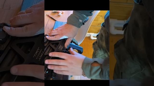 Обзор Боковой быстросъёмный кронштейн AccurShot ВН-1