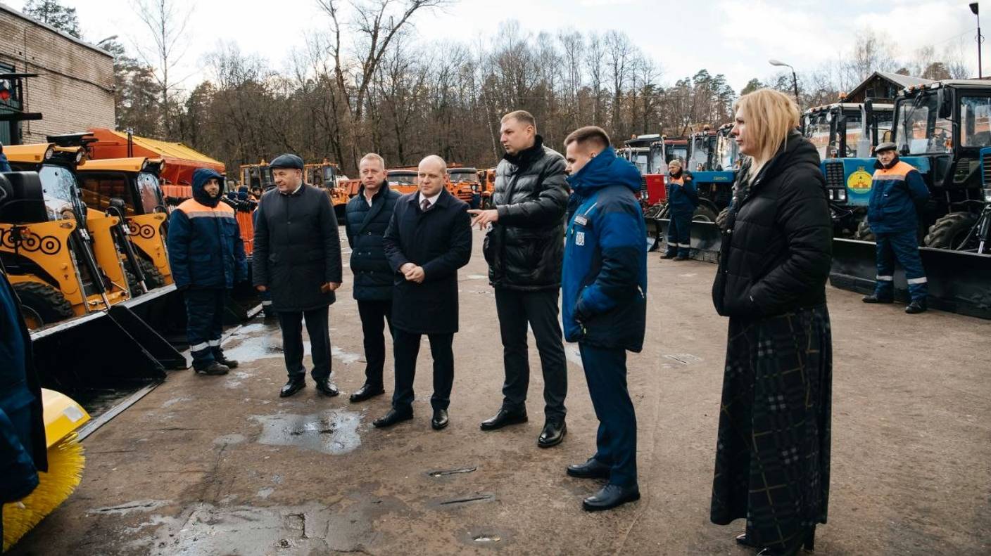 В округе продолжается подготовка к предстоящему зимнему сезону