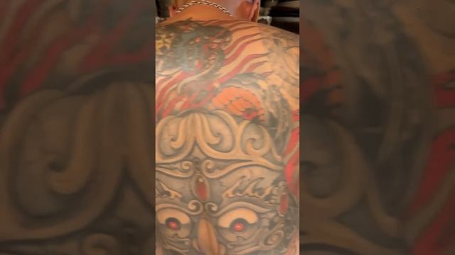 DISCOVER Secret Japanese Apartment Bar Run by Tattooed Chef | Секретный бар в японской квартире