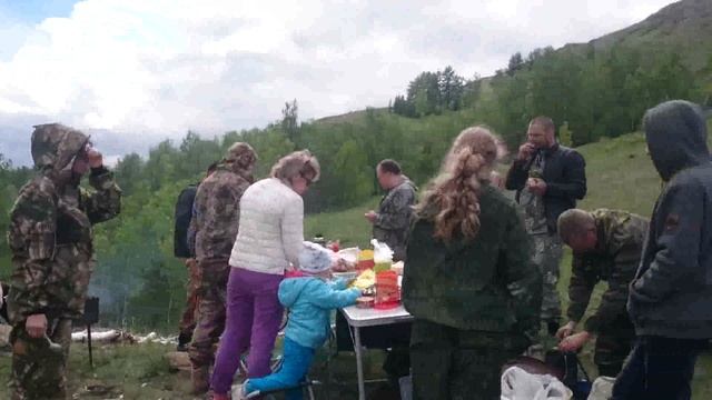 Путешествие на внедорожниках, вдоль хребта "Нурали" к истоку реки "Миасс"