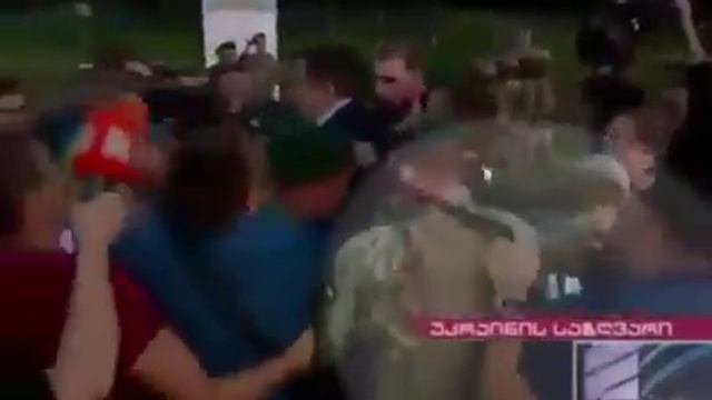 Бурцев защищает прорыв Саакашвили