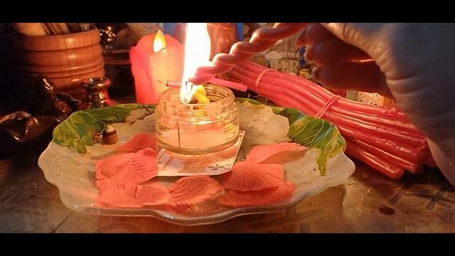 ОЧЕНЬ  ДРЕВНИЙ ЗАГОВОР НА ЛЮБОВЬ