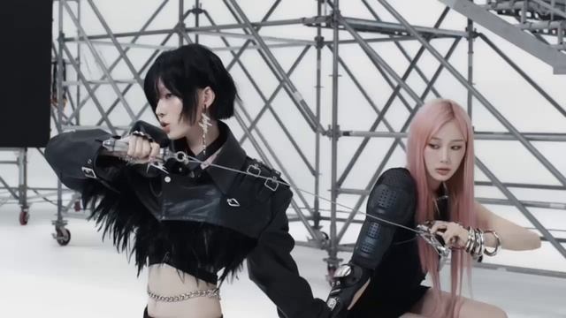 Aespa "Whiplash" MV