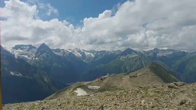 Домбай. Ещё  одно видео с вершины  Мусса-Ачитара. Карачаево-Черкесия,  август  2021 г.