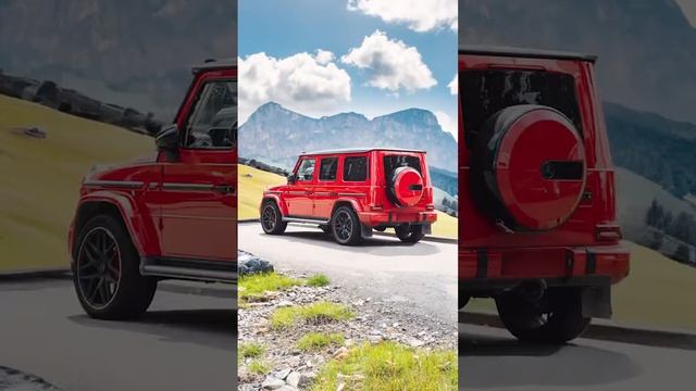 Red Mercedes G-klass