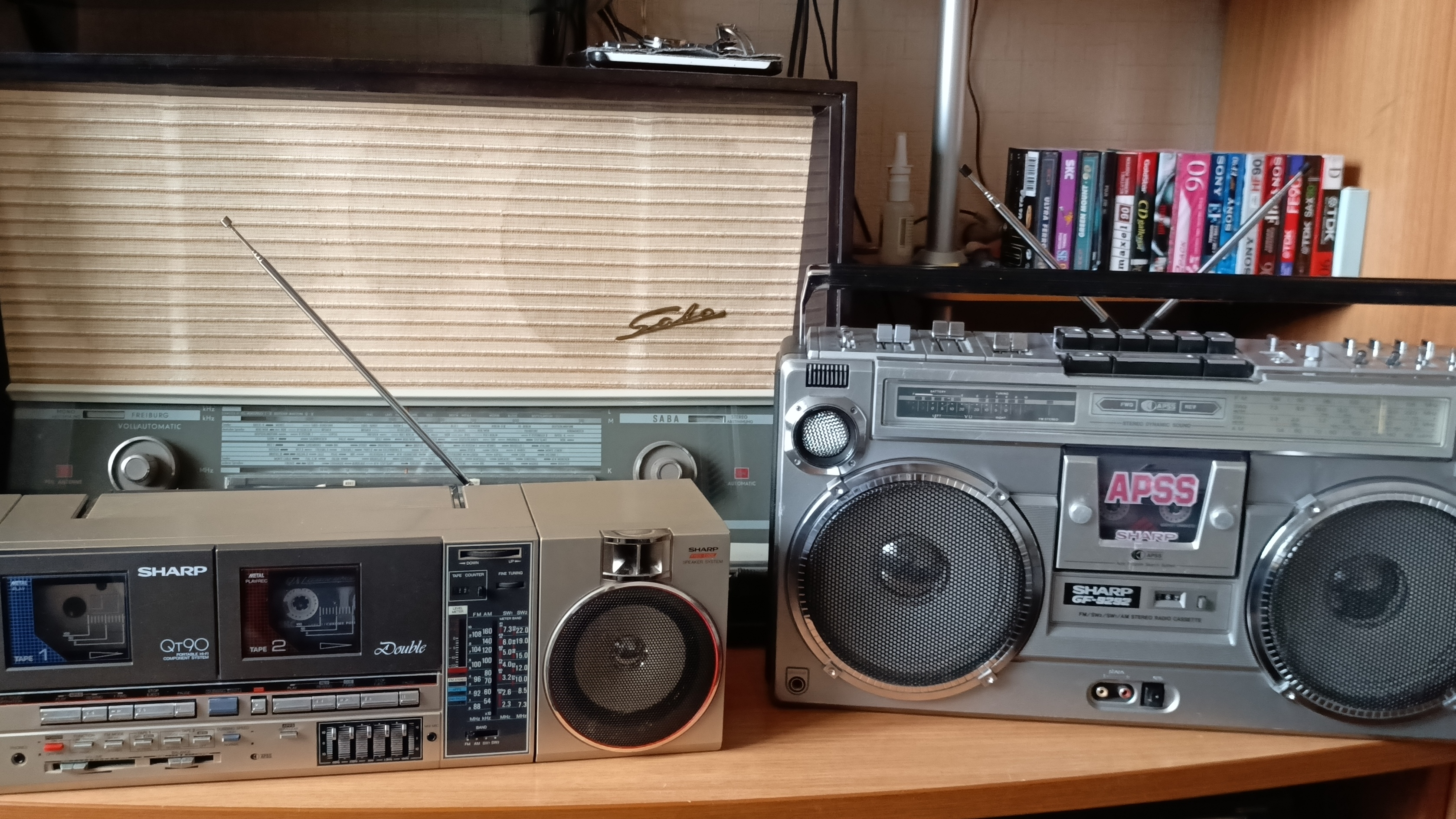 Sharp Qt-90 Sharp Gf-9292 сравним