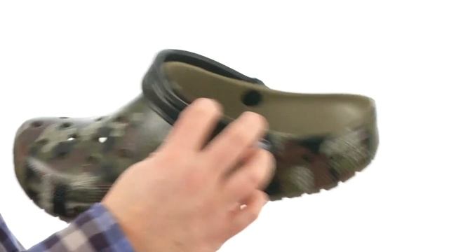 Crocs Classic Camo Clog SKU:8805001