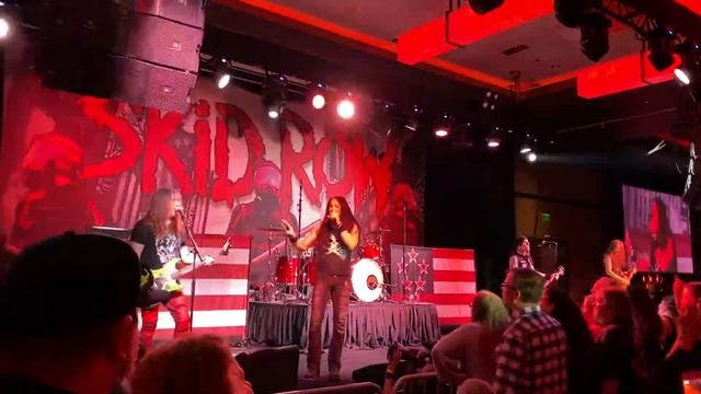 “Rattlesnake Shake!” By Skid Row!