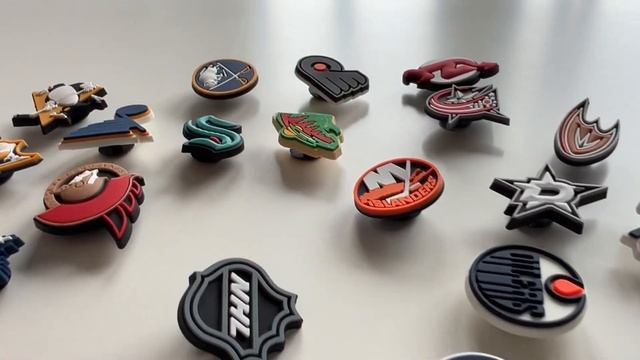 Jibbitz Crocs NHL, джибитсы для Крокс НХЛ 33 команды.