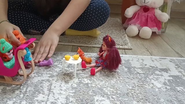 Фелисити Фокс на 8 марта