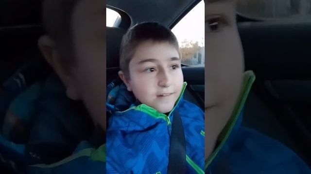 Новые звуки, с испанским акцентом)