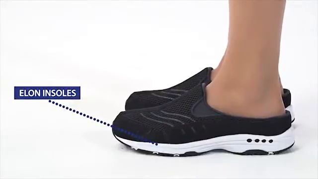 Easy Spirit Women's Traveltime Clogs at FootSmart
