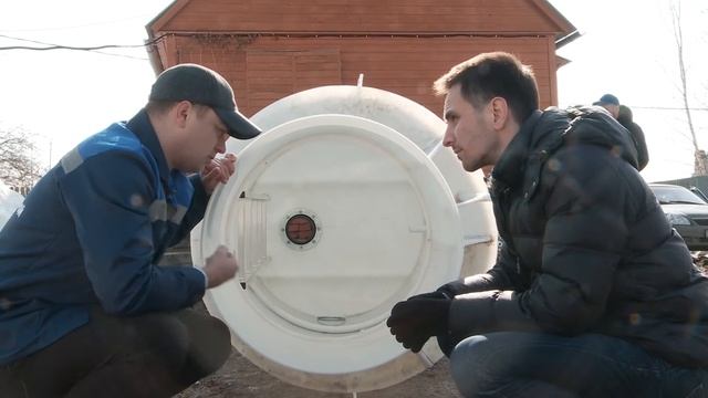 Обустройство скважины пластиковым кессоном. Как правильно установить кессон?