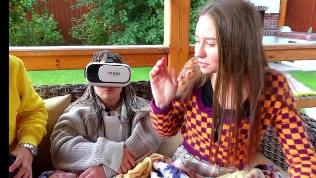 от 0 лет до 100 лет ()