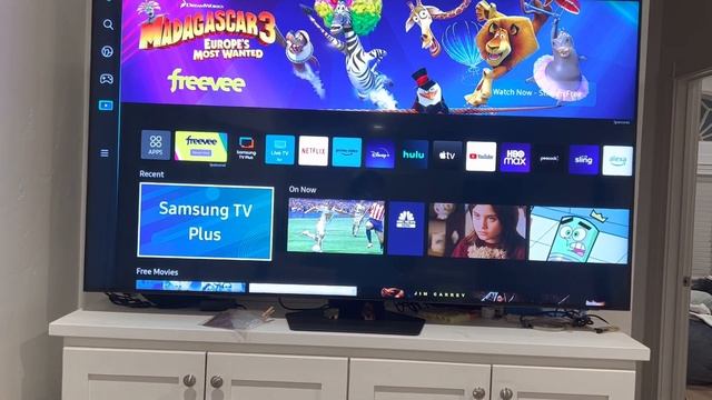 SAMSUNG 65-Inch Class Neo QLED 4K QN85B Review