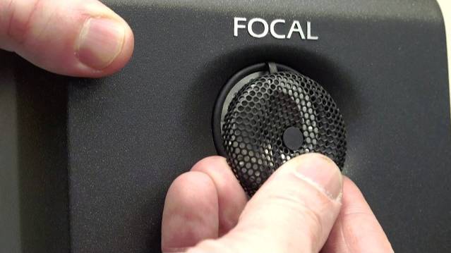 EEVblog #1156 - Focal Professional CMS40 Studio Monitor Teardown