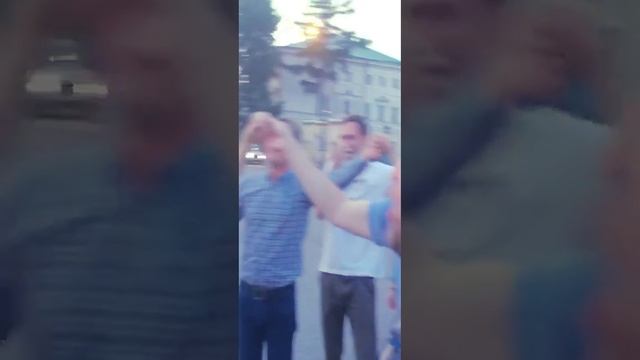 Как подарить счастье и любовь, незнакомым, посторонним, другим людям