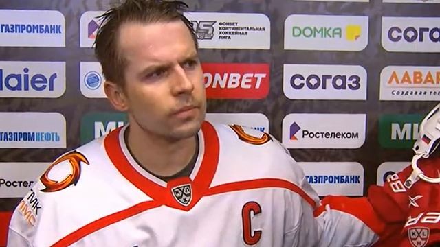 ФЛЕШ-ИНТЕРВЬЮ 22-23 / КХЛ-ТВ