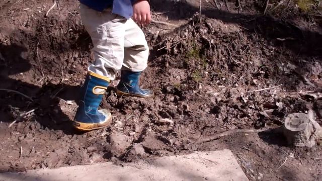 BOGS Kids Rain Boots- Tested & Reviewed