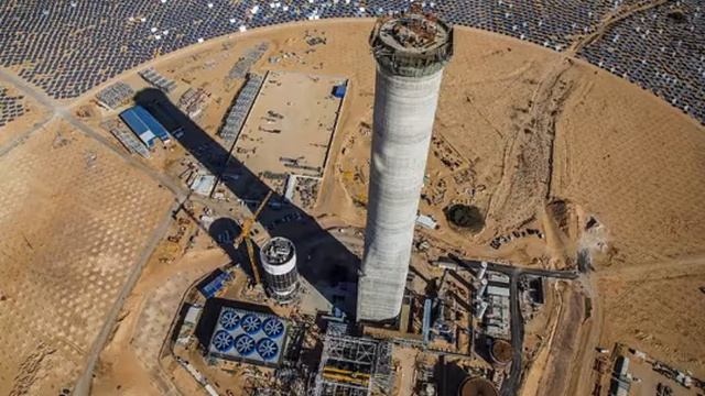 Earthcast SOS - World's Tallest Solar Tower Powers 120,000 Homes