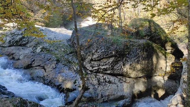 Место притяжения, Сахрайские водопады в Адыгее