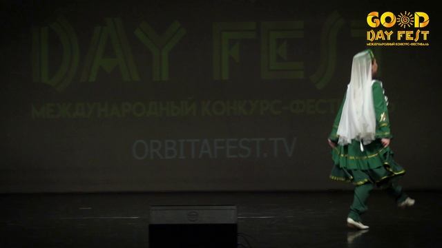 Абсалямова Арина Татарский танец "Хозяюшка"
НКАТ "Радость" рук. Вершинина Т.В., Додонова И.С.