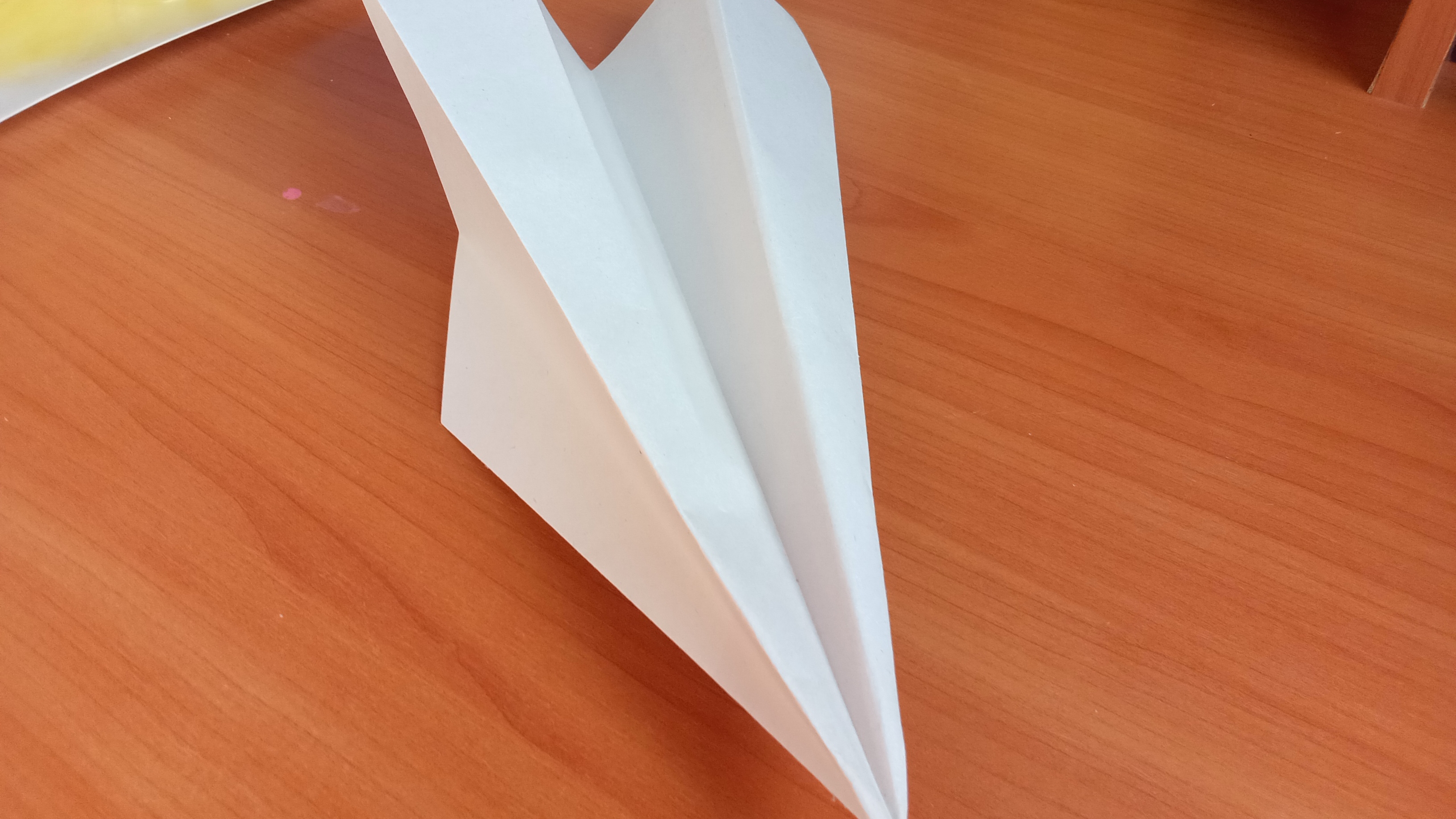 как сделать самолётик из бумаги