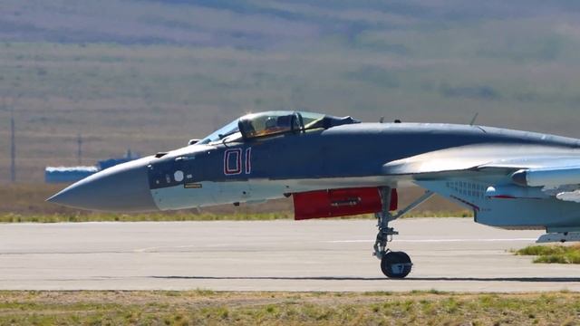 Су-35С, взлёт парой, переговоры. Sukhoi 35S, pair take off+ATC.