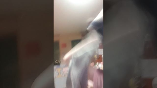 пов:я помыла голову