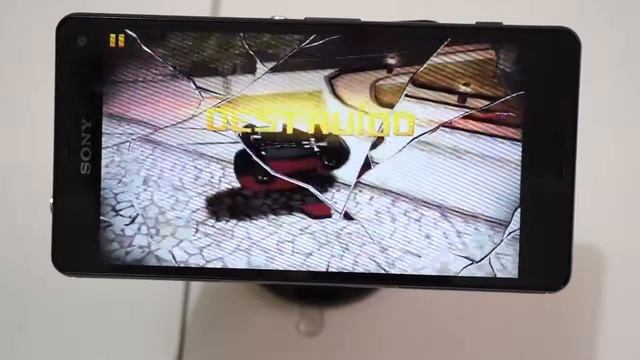 Xperia Z3 Compact: Teste de games! Asphalt 8 e Dead Trigger 2!