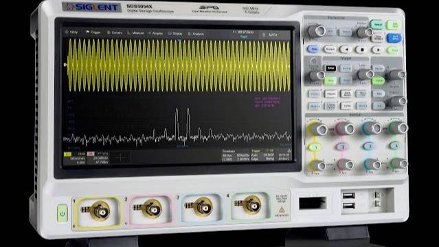 EEVblog #1220 - Siglent SDS5000X 1GHz Oscilloscope Review