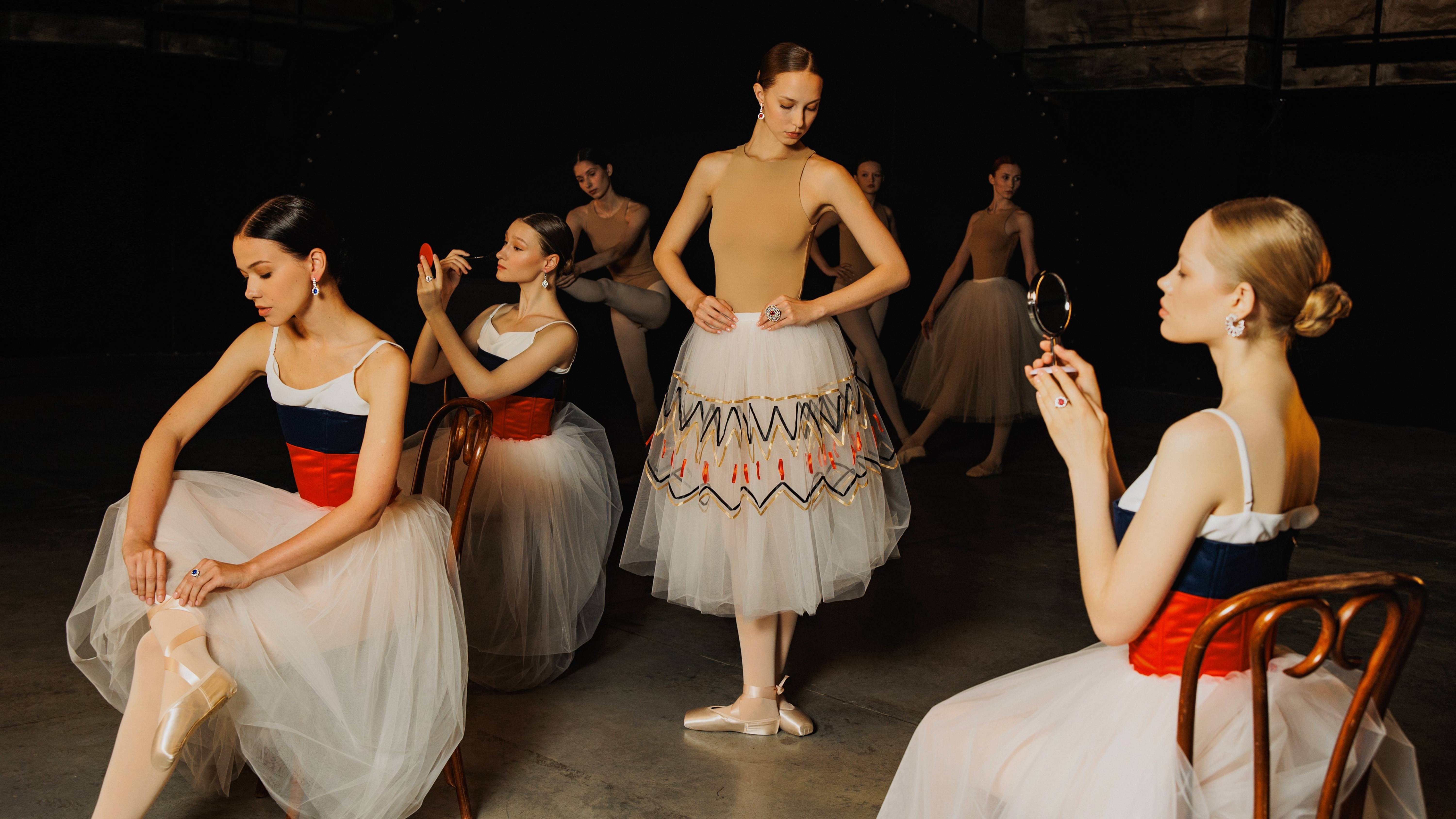 Art worn by You: The Big Ballerinas