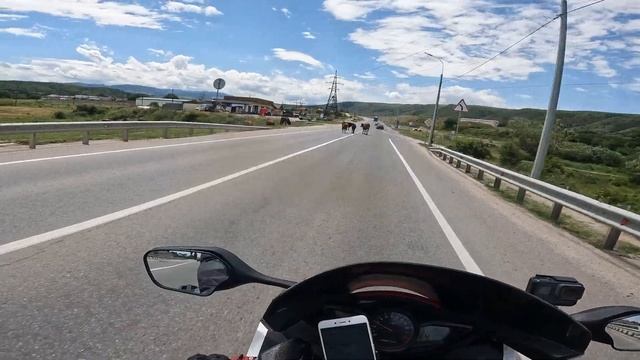 1 серия Эльбрус и Кавказ на VFR1200