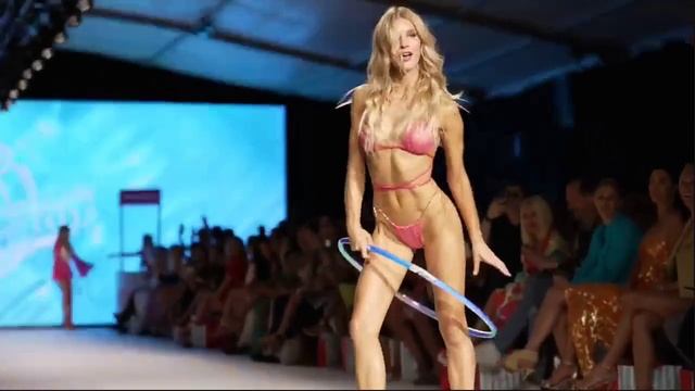 Beach Bunny Swimwear Fashion Show _ Miami Swim Week 2022