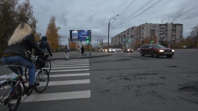 Along the city streets and beyond by bicycle 2024-0434.MP4