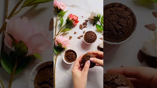 Рецепт шоколадных кексов 🍫🧁  
Подписывайтесь и готовьте!