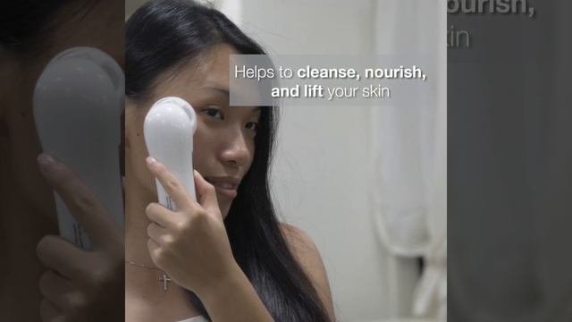 LED Light Therapy Facial Device