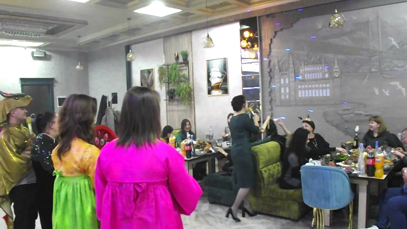 3-Часть вкусного банкета Ресторана "Танхо"