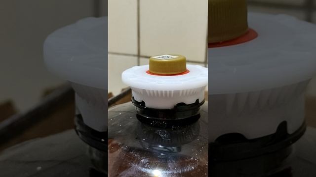 открытие пивной кеги с резьбой без спец инструмента.