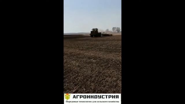 БРК -8 работает по стерне льна.  Северо-Казахст