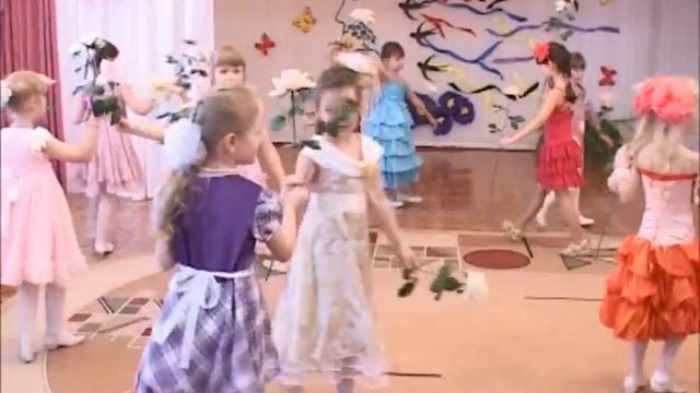 Танец с розами