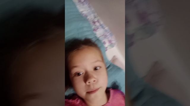 Ксюша в очках