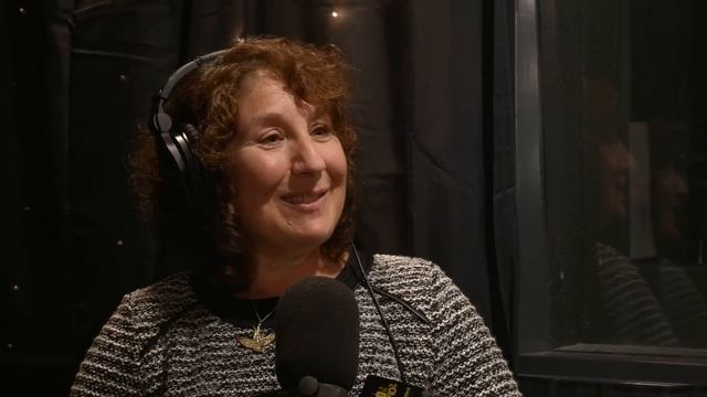 Low Roar - Full Performance Live on KEXP