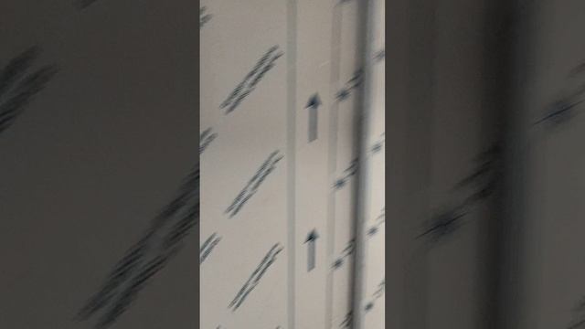 Подъезды в недорогих современных новостройках в Солнечном Городе в Санкт-Петербурге