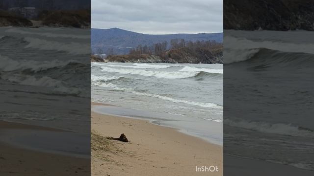 Байкал волнуется