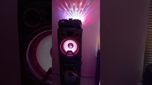 LG CK99 или JBL 1000?