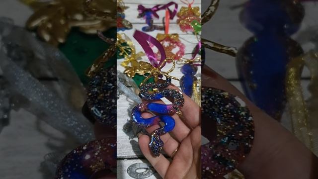 Работа кипит 👍игрушки 🎄Эпоксидная смола ❤