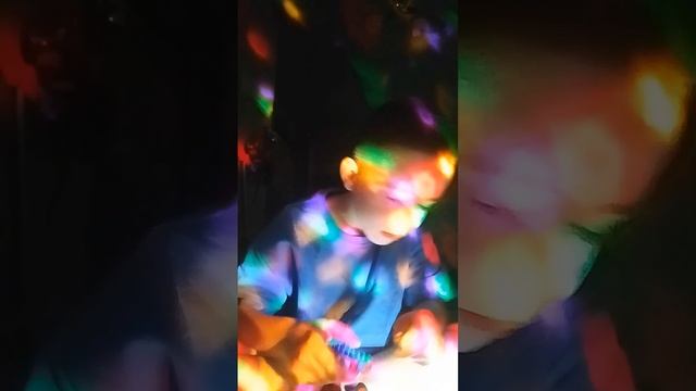 собираю машинку из лего