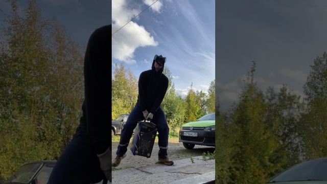 Как ходят сварщики 😁